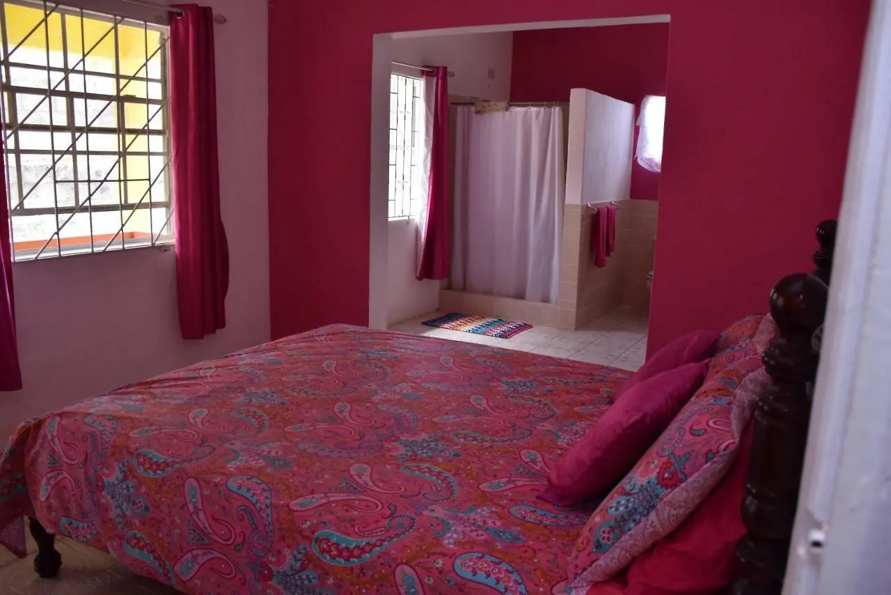 Guest house Amarilla Apartments Brighton Village Saint Vincent and the Grenadines