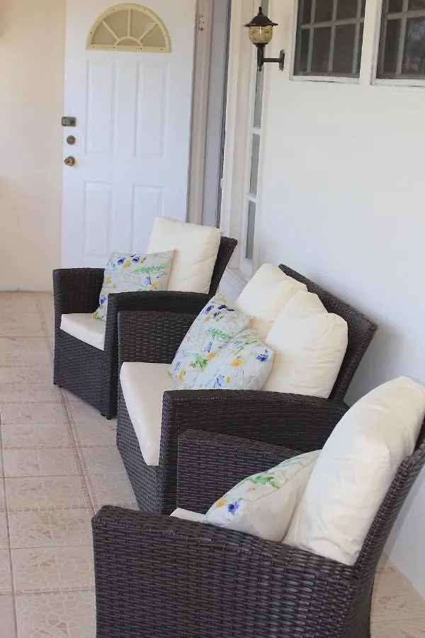 Guest house Amarilla Apartments Brighton Village