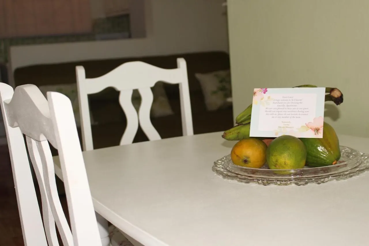 Amarilla Apartments Brighton Village Guest house