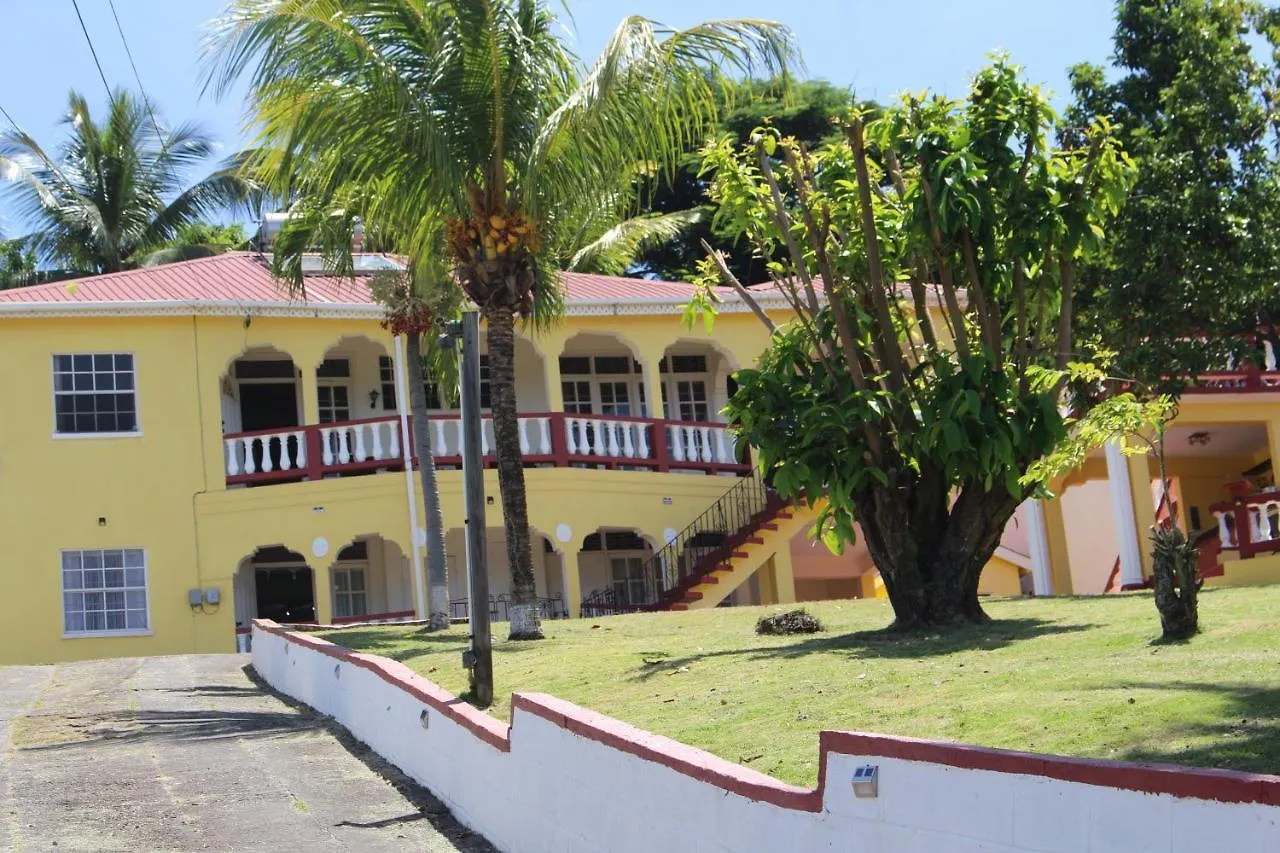 Guest house Amarilla Apartments Brighton Village